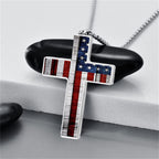 Collar Cruz de Metal con Motivo de Bandera Americana: Lleva la Fe y el Honor Cerca del Corazón
