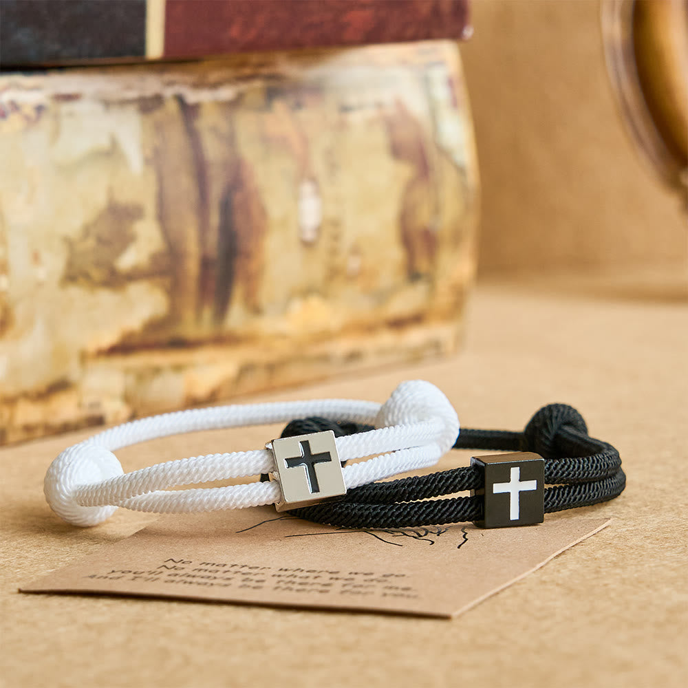 Bracelet croix en corde Milano avec carte-cadeau : bénédiction attentionnée pour les baptêmes et les étapes importantes