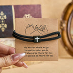 Bracelet croix en corde Milano avec carte-cadeau : bénédiction attentionnée pour les baptêmes et les étapes importantes