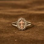 Bague croisée bicolore : Bijou de foi en filigrane argent et or rose