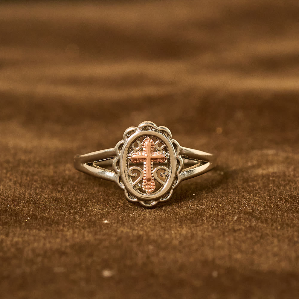 Bague croisée bicolore : Bijou de foi en filigrane argent et or rose