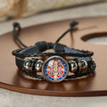 Bracelet multicolore ajustable Saint-Benoît : un symbole contre la négativité et la peur