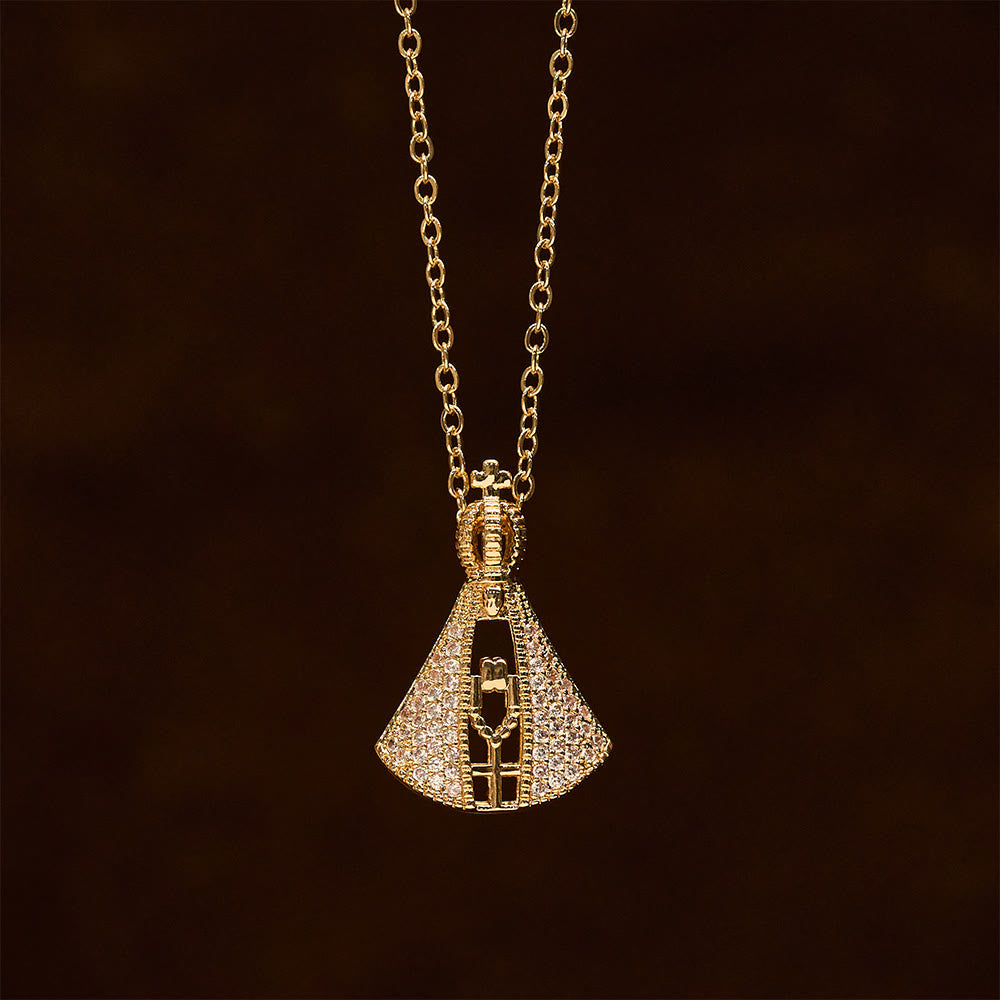 Collier Pendentif Notre-Dame d'Aparecida Protection Divine Style Classique