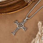 Croix de Saint Patrick irlandaise : Un rappel tactile de foi pour les routines quotidiennes