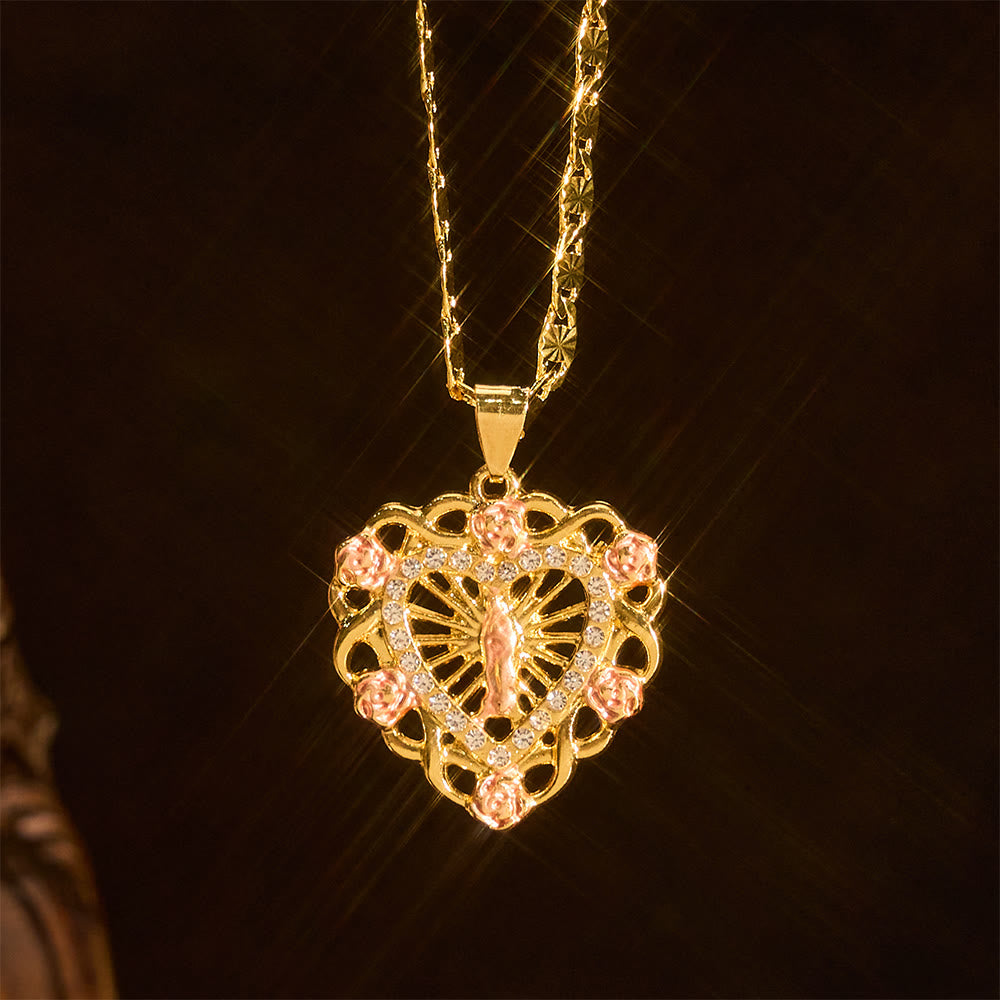 Collier Cœur de Notre-Dame ajouré avec accent rose : Un rappel quotidien de son intercession