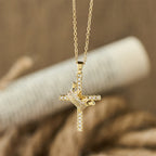 Collier scintillant croix et couronne (2 tailles) : Incarnez la foi et la dévotion royale