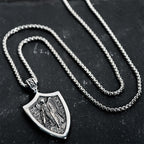 Collier en Titane avec Amulette Bouclier Archange Saint Michel
