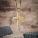 Modern Tri-Color Lord's Prayer Cross Necklace: Un Símbolo Sagrado Atemporal