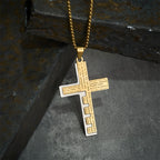 Modern Tri-Color Lord's Prayer Cross Necklace: Un Símbolo Sagrado Atemporal