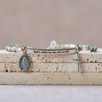 Bracelet Psaume 46:5 en turquoise africaine naturelle : Design perles de pierre et barre gravée