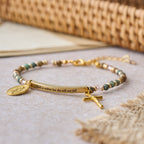 Bracelet Psaume 46:5 en turquoise africaine naturelle : Design perles de pierre et barre gravée