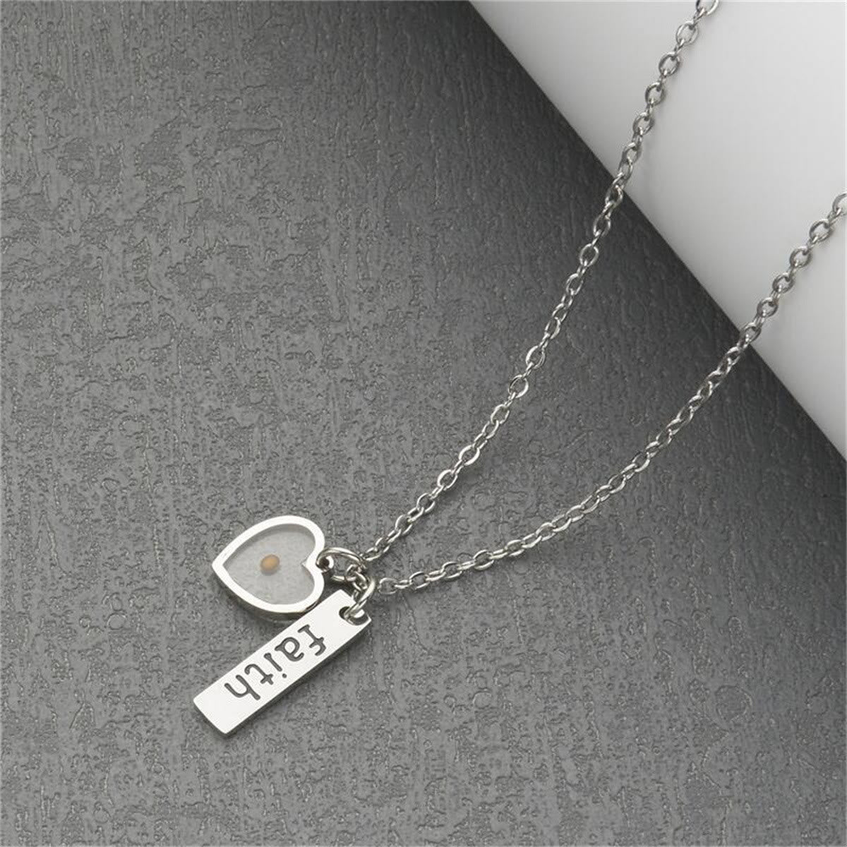 Collier Cœur et Goutte de Graine de Moutarde Foi : Un Symbole de Foi Petite mais Puissante