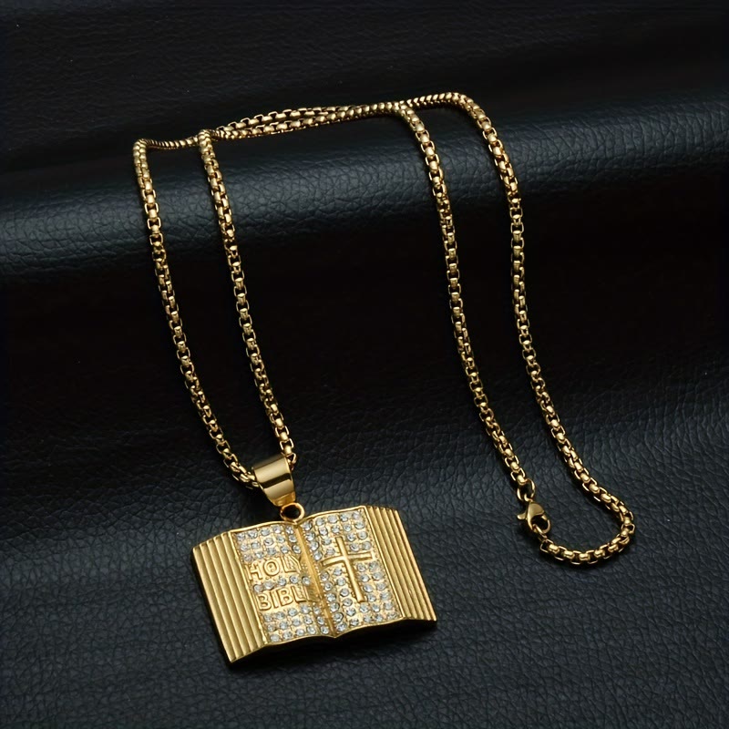 Collar con colgante en forma de Biblia: Símbolo de fe y sabiduría divina
