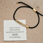 Pulsera "Dios tiene el control": un símbolo de confianza y bendición para bodas