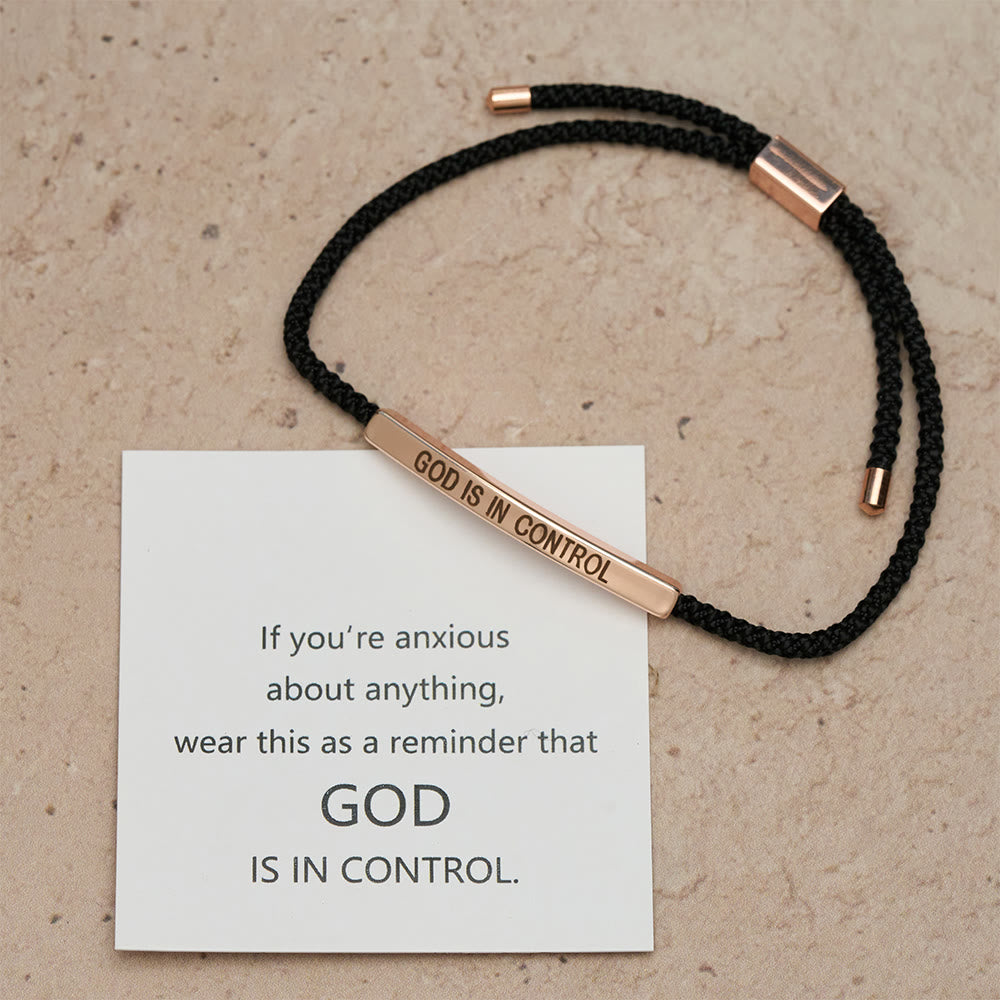 Pulsera "Dios tiene el control": un símbolo de confianza y bendición para bodas