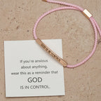 Pulsera "Dios tiene el control": un símbolo de confianza y bendición para bodas
