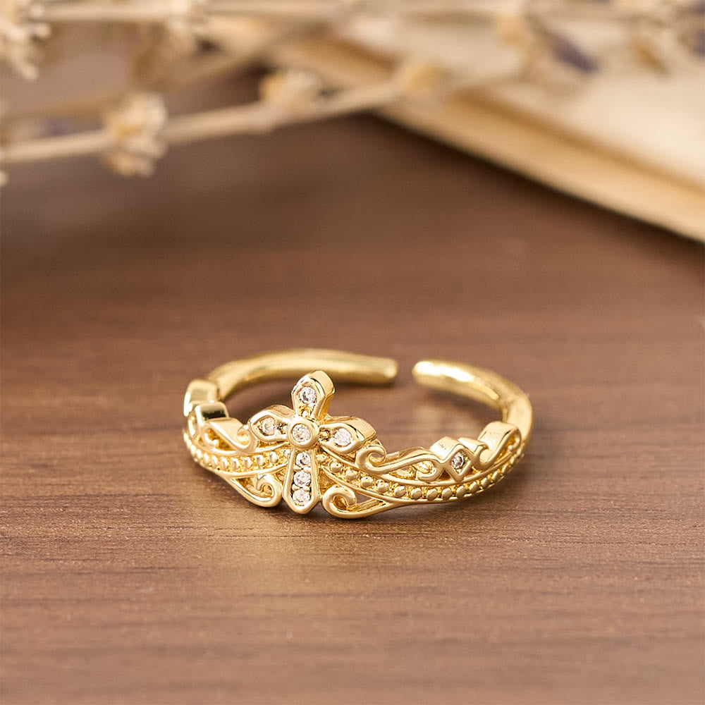 Anillo Cruz-Corona de Estilo Pulido Dual: Lleva Su Cuidado Real Cerca Diariamente