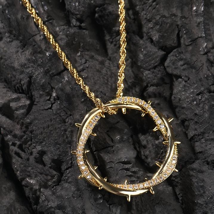 Collar de circón Corona de Espinas: Un símbolo del sacrificio redentor de Cristo