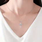 Collar Cruz Infinita de Zircón: Un Símbolo del Amor Eterno de Cristo