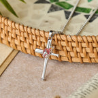 Collier croix de baseball Philippiens 4:13 avec détail flamme : un symbole de force divine et de foi athlétique