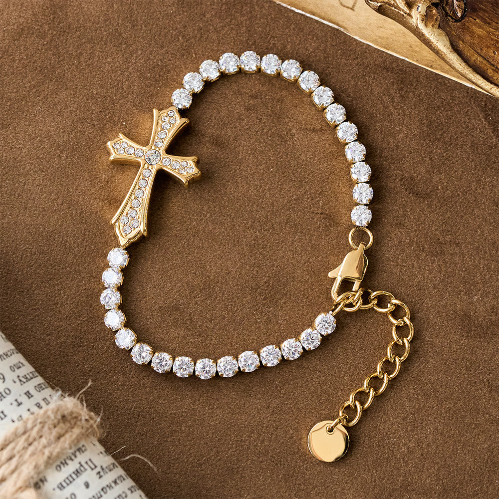 Bracelet croisé élégant bicolore incrusté de zircons : un symbole de grâce divine et d'élégance