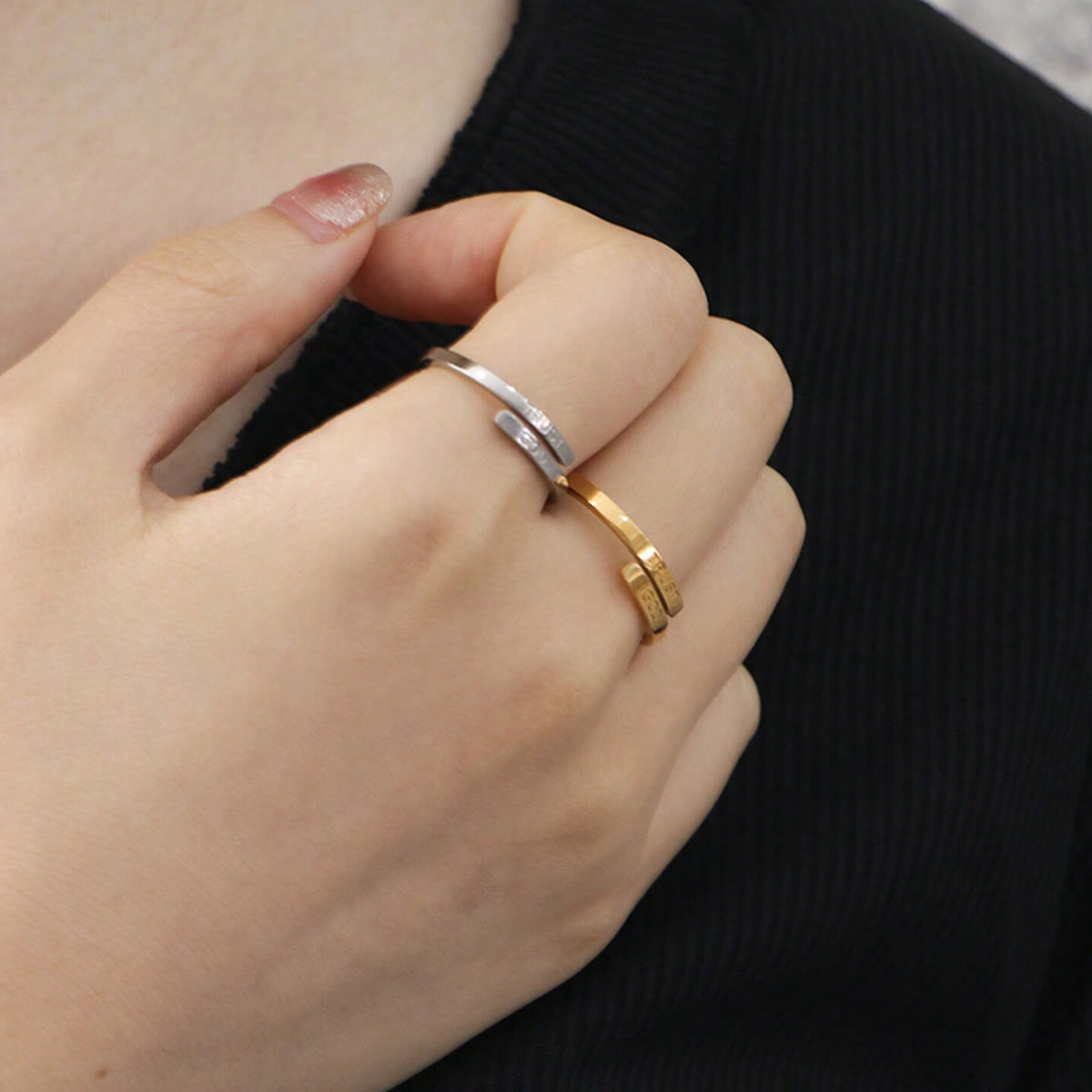 Bague à double-bande « TRUST GOD » : Fidèle compagne de la confiance divine
