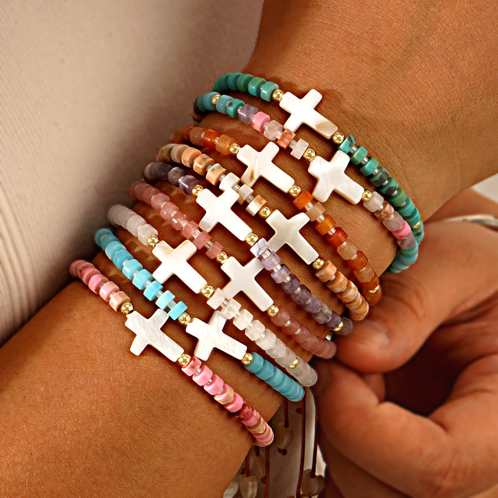 Bracelet d'amitié en perles de pierre naturelle Croix creuse : Icône de dévotion spirituelle