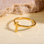 Anillo Abierto de Cruz Minimalista: Un Símbolo de Fe Devota y Gracia Espiritual