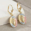 Boucles d'oreilles pendantes ovales Notre-Dame ornées : Incarnation de la grâce maternelle et de la protection divine VIP