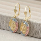 Boucles d'oreilles pendantes ovales Notre-Dame ornées : Incarnation de la grâce maternelle et de la protection divine VIP