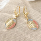 Boucles d'oreilles pendantes ovales Notre-Dame ornées : Incarnation de la grâce maternelle et de la protection divine VIP