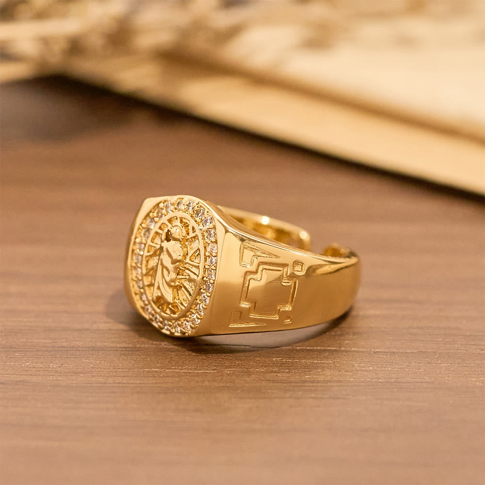 Bague imposante ornée Saint Jude : Emblème de Rédemption et de Protection Spirituelle