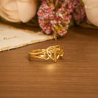 Bague réglable Cœur et Croix éternels : un cadeau de grâce et d'intercession divine