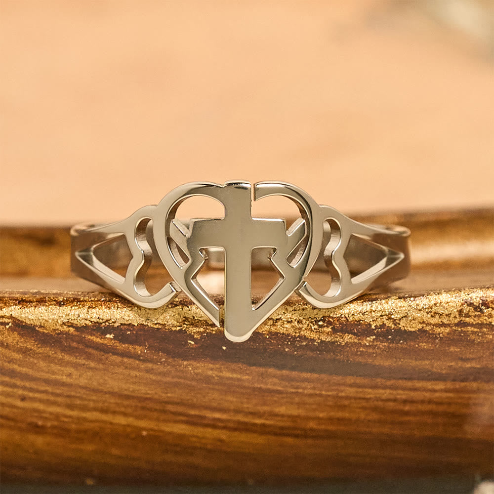 Bague réglable Cœur et Croix éternels : un cadeau de grâce et d'intercession divine