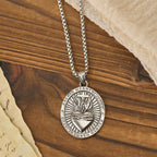 Collar con Medallón Reversible de Corazón Sagrado Tricolor y Cruz: Emblema del Amor Divino