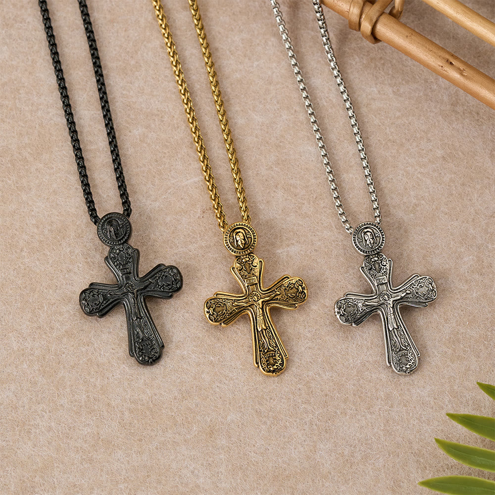 Pendentif Croix Orthodoxe : Emblème de Rédemption et de Dévotion Sacrée