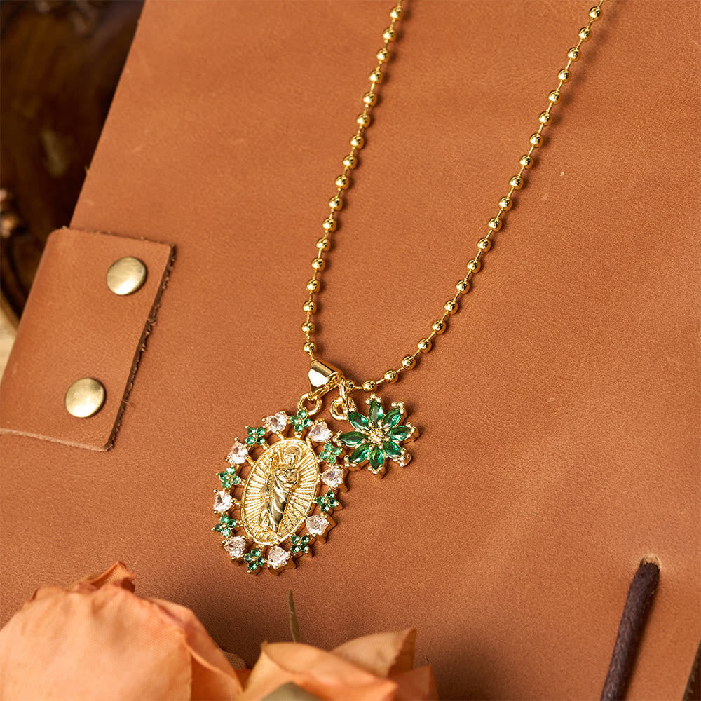 Parure collier Notre-Dame ornée et croix ailée : Emblème de protection spirituelle