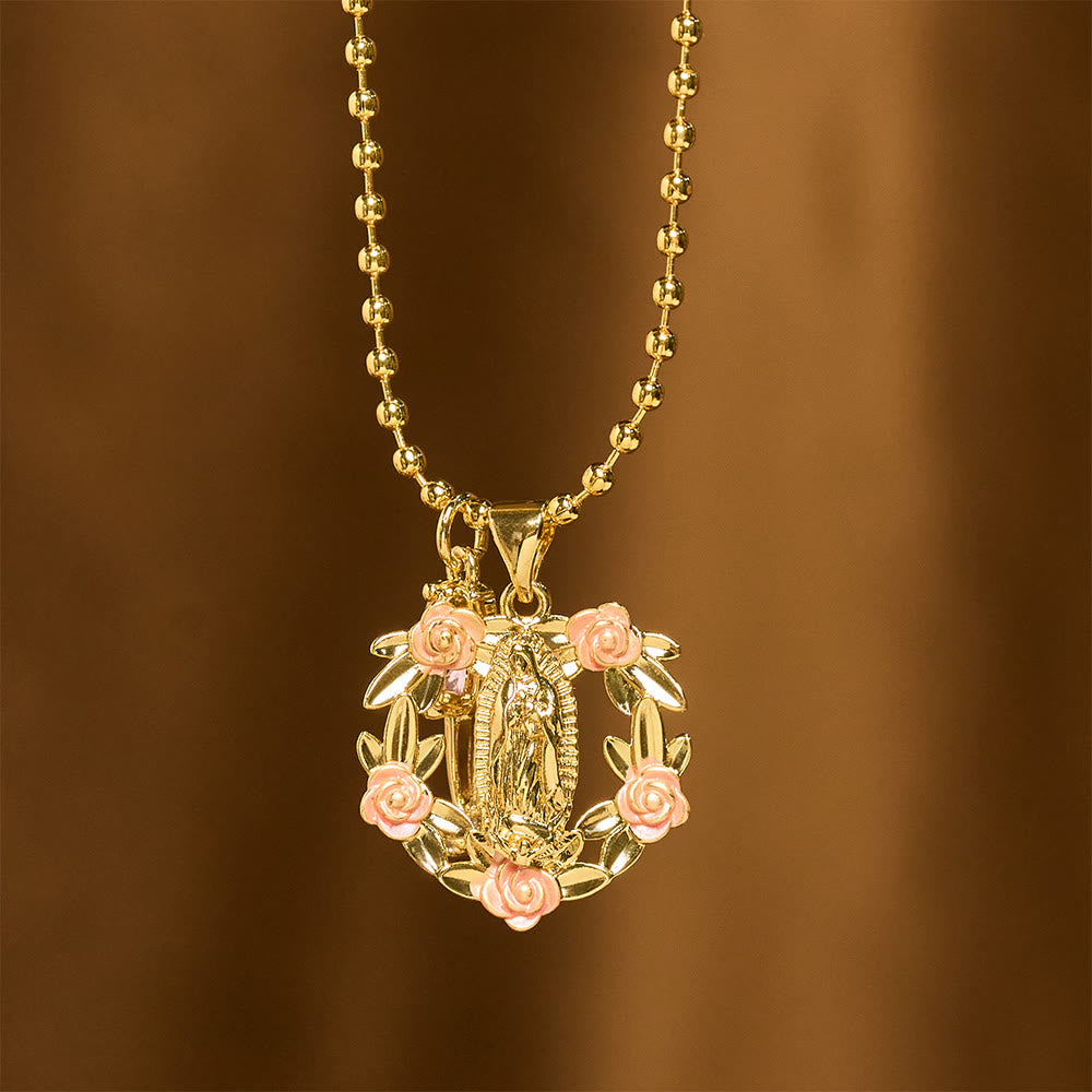 Parure collier Notre-Dame ornée et croix ailée : Emblème de protection spirituelle