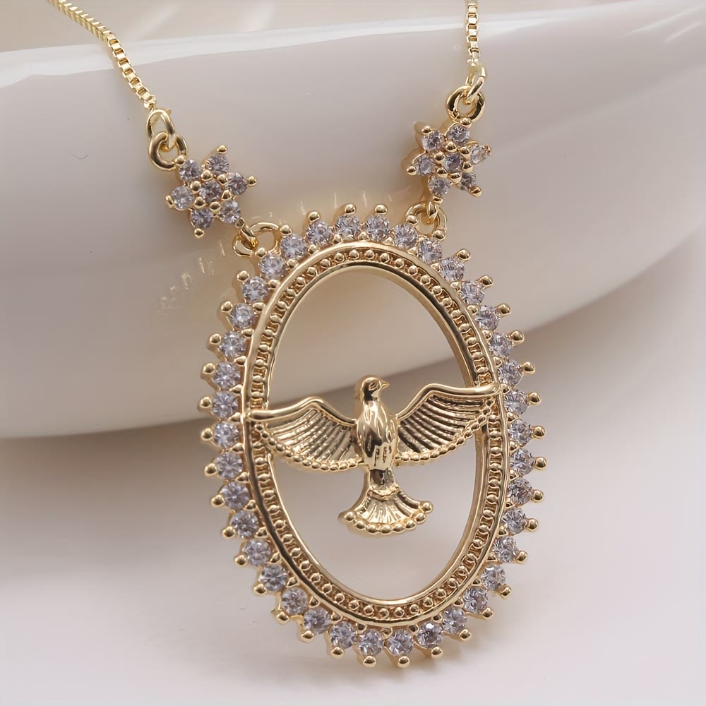 Collar con colgante de circonita cúbica ovalado de paloma: emblema de la paz divina y el Espíritu Santo