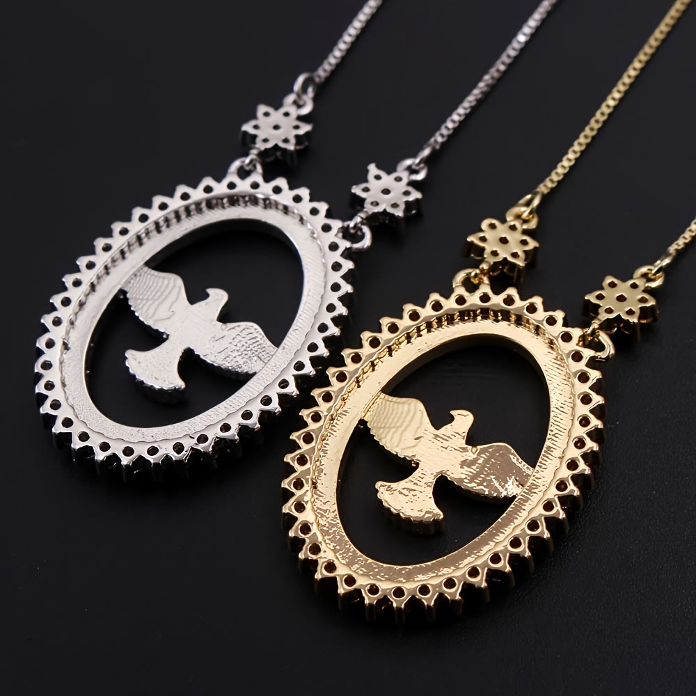 Collar con colgante de circonita cúbica ovalado de paloma: emblema de la paz divina y el Espíritu Santo