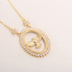 Collar con colgante de circonita cúbica ovalado de paloma: emblema de la paz divina y el Espíritu Santo
