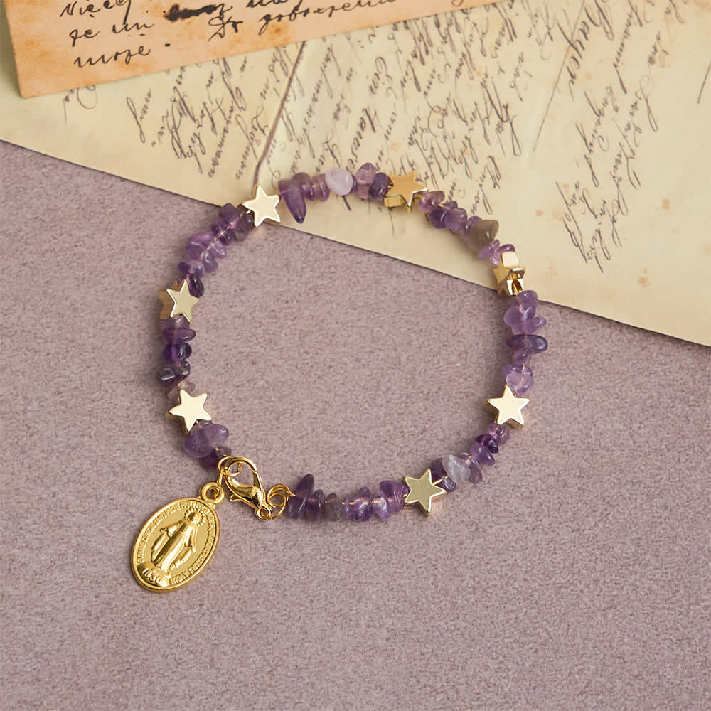 Bracelet chapelet à mémoire en éclats d'améthyste naturelle avec médaille de la Vierge Marie