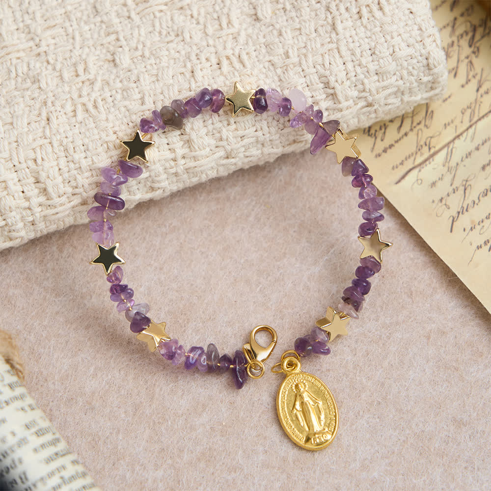 Bracelet chapelet à mémoire en éclats d'améthyste naturelle avec médaille de la Vierge Marie