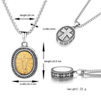Collier en titane avec pendentif Médaille du Christ Saint dorée