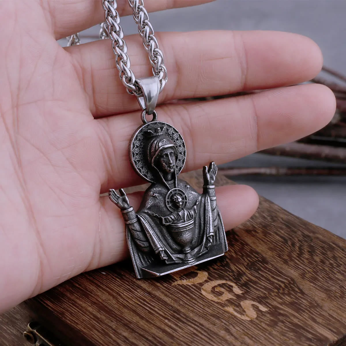 Collar con colgante de oración de la Virgen María de acero inoxidable, medallón católico, cadena de protección