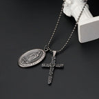 Collar Retro Exquisito de Titanio con la Virgen de Guadalupe y Cruz
