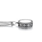 Collier en titane avec pendentif Médaille du Christ Saint dorée