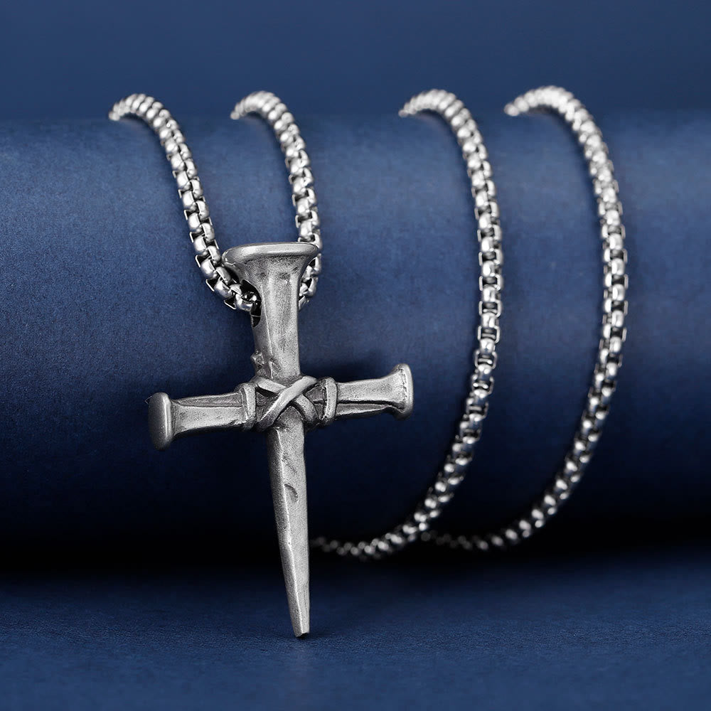 Collar de cruz de estigmas