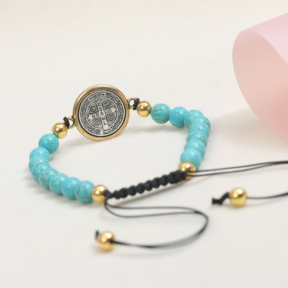 Bracelet perlé de prière et bénédiction Saint Benoît turquoise